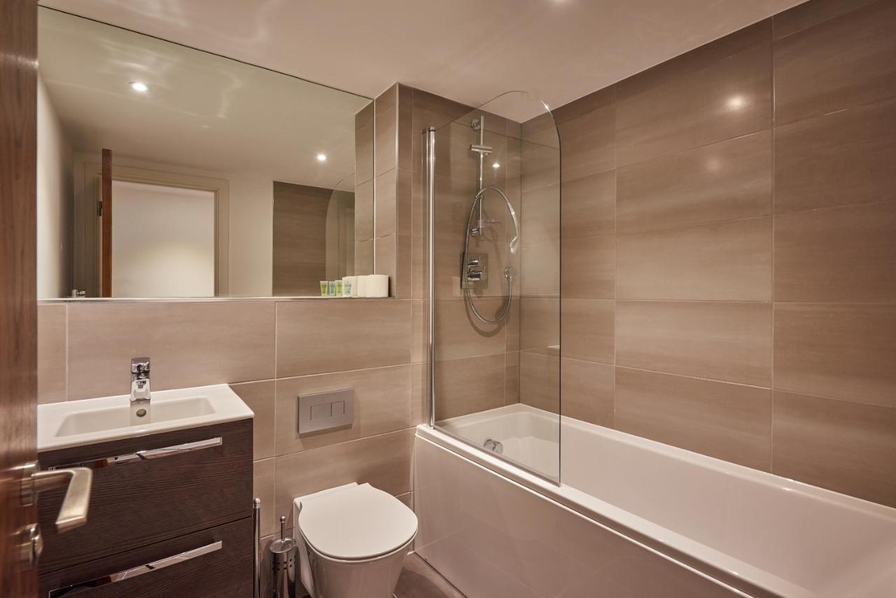Seven Living Jewellery Quarter Apartment เบอร์มิงแฮม ภายนอก รูปภาพ