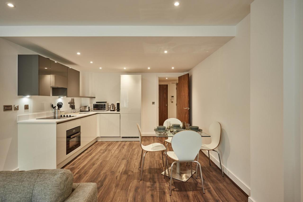 Seven Living Jewellery Quarter Apartment เบอร์มิงแฮม ภายนอก รูปภาพ